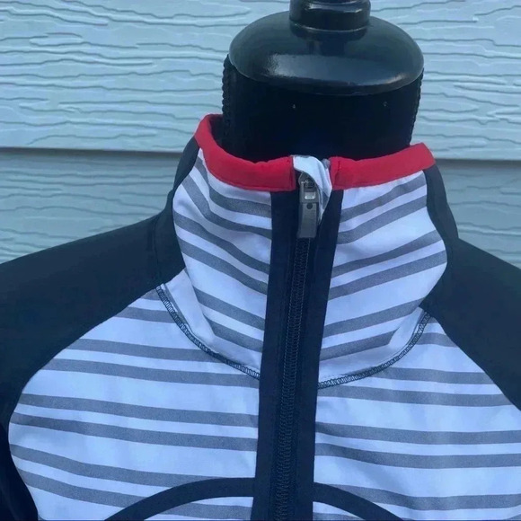 Lululemon Track Attack Jacket - Picture 6 of 10